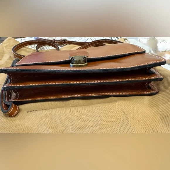 Patricia Nash Laurentina Crossbody - Picture 12 of 12